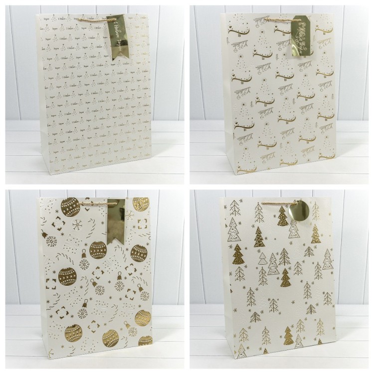 300382T Пакет подарочный "Новый год" с тиснением (микс) 40*55*20 1/20 1/80