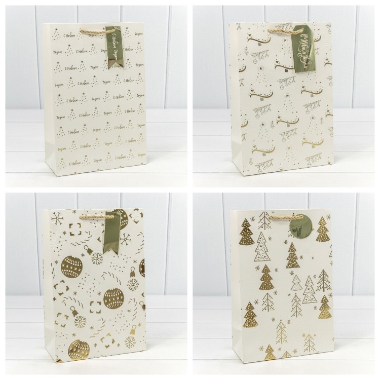 300382K Пакет подарочный с тиснением "Новый год" (микс) 20*30*10 210г 1/20 1/240